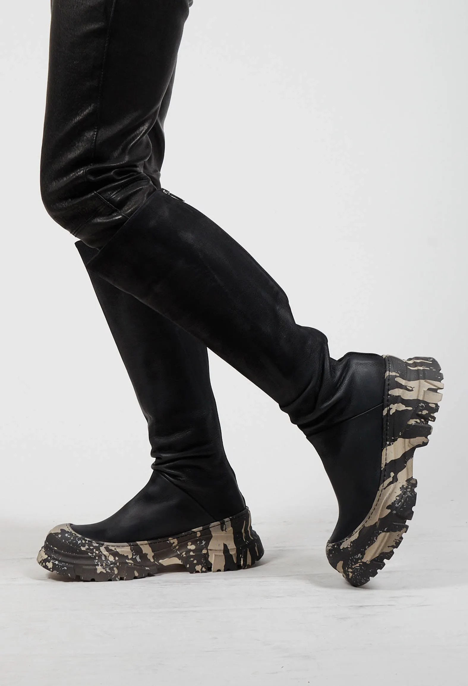 Calf Length Boots in Gasoline Nero