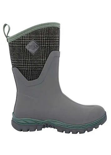 Grey Arctic Sport II Mid Boots by Muck Boots | Look Again