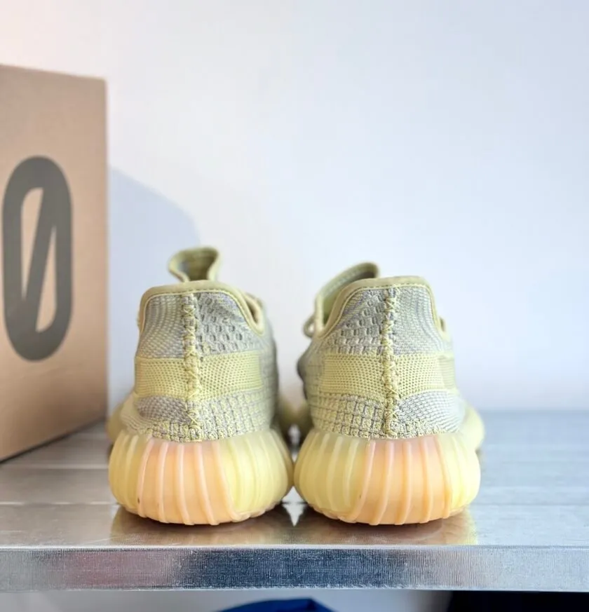 Preowned – Adidas Yeezy Boost 350 V2 Antlia NR UK10 / US10.5 