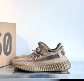 Preowned – Adidas Yeezy Boost 350 V2 Earth UK10 / US10.5 