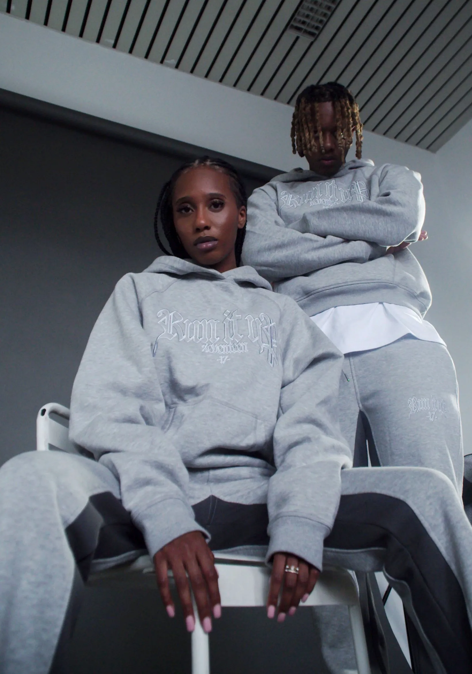 Run it up 2.0 - Grey Melange Hoodie